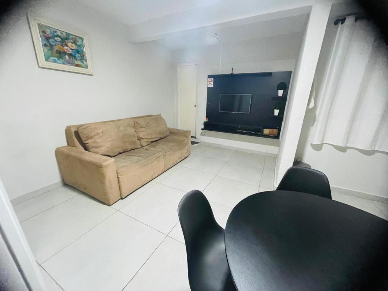 Casa Fundos Eco City 03 Simples E Confortavel Com 2 Quartos E Garagem Curitiba Dış mekan fotoğraf
